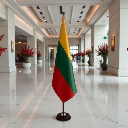 suport steag lituania