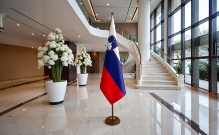 suport steag slovenia